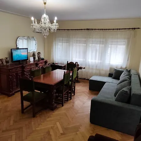 Grand Cozy Lejlighed